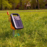 Solar Powered Electric Fence ...S20 ..S40 .. S100 ...S200 ...S400....   Energiser/Charger + Battery (6V)