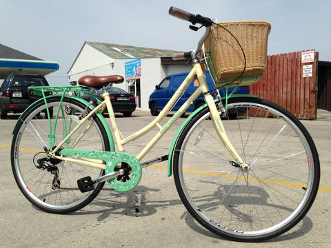Vercelli ladies step through bike with basket
